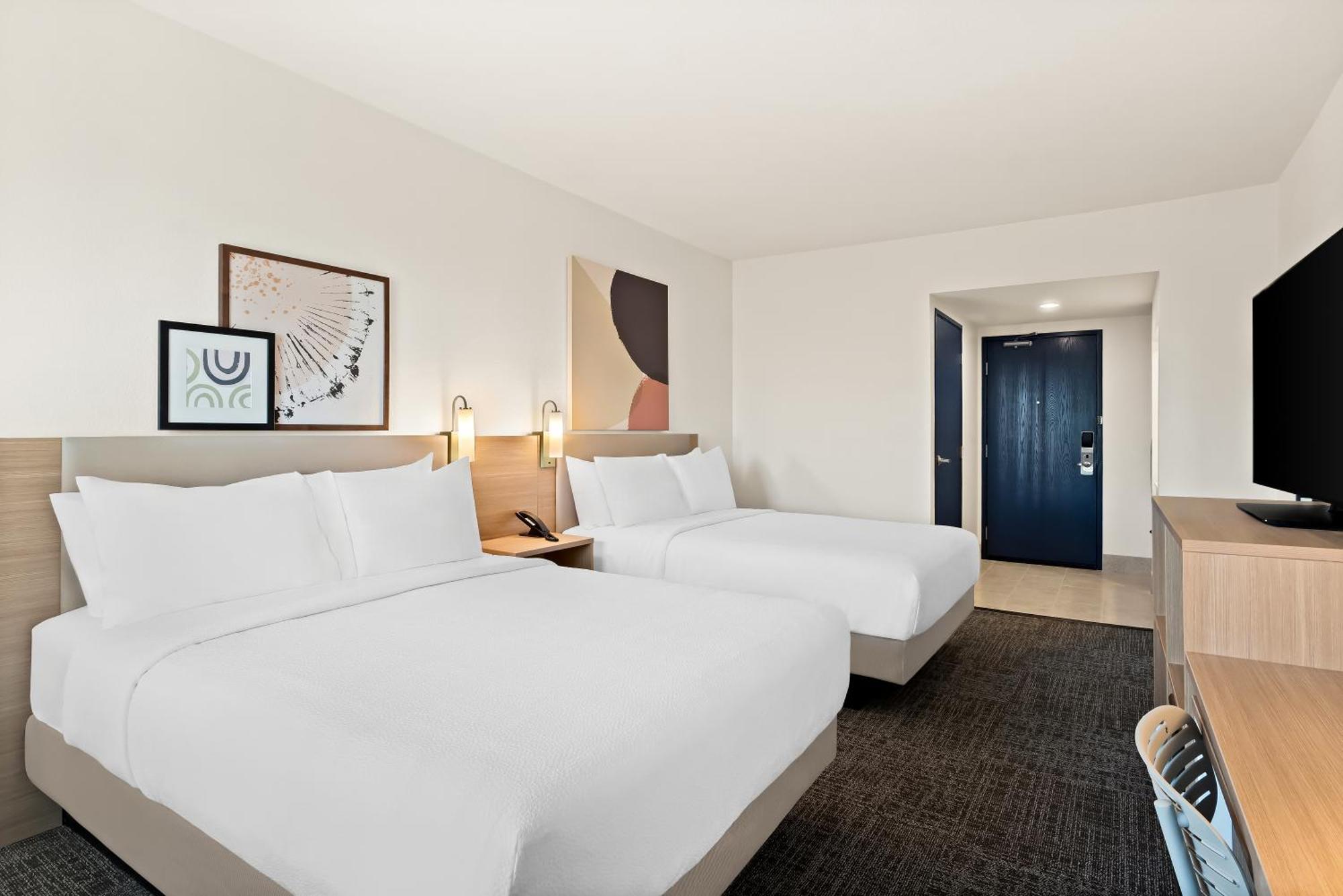 Spark By Hilton Williams Newly Opened 2025 Экстерьер фото