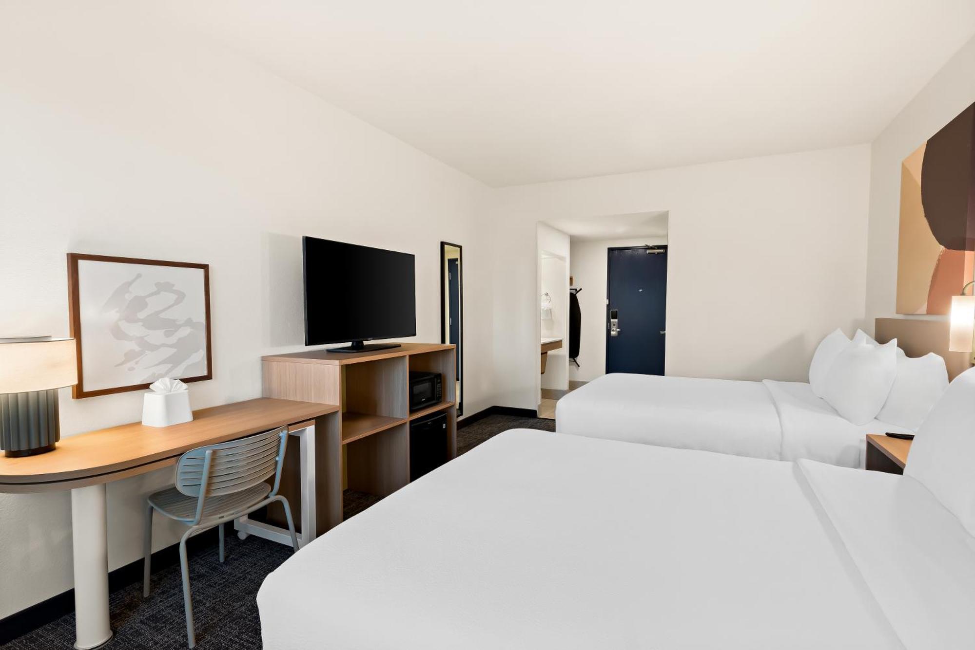 Spark By Hilton Williams Newly Opened 2025 Экстерьер фото